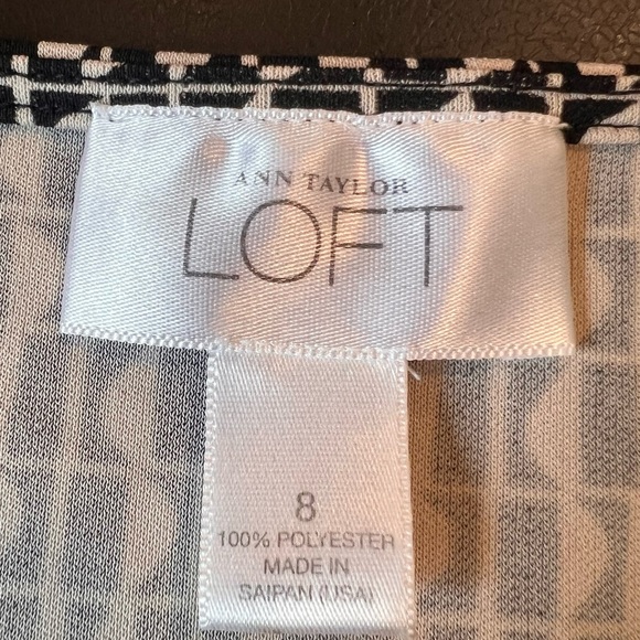 Ann Taylor‎ Loft Black and White Geometric MIDI Dress. Size 8. - Picture 2 of 8